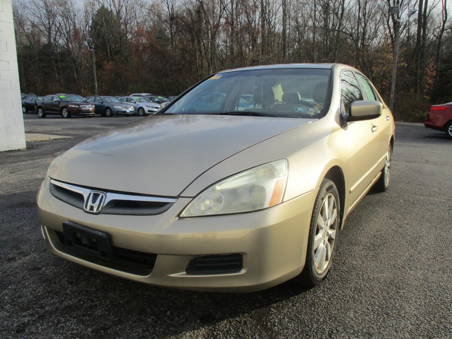 2007 GOLD Honda Accord (1HGCM665X7A) , AUTOMATIC transmission, located at 540a Delsea Drive, Sewell, NJ, 08080, (856) 589-6888, 39.752560, -75.111206 - Photo#0